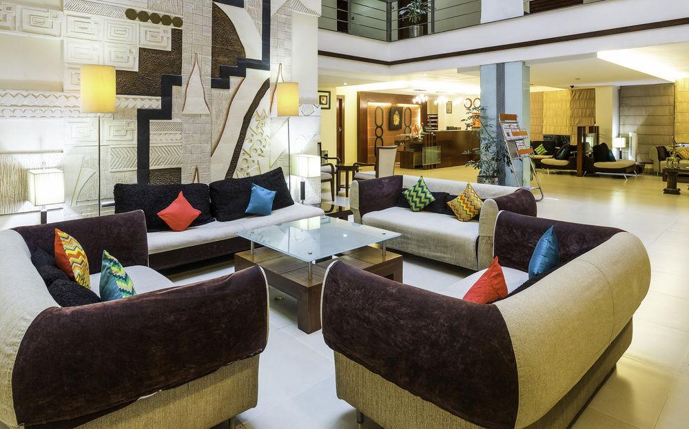 Oyo Townhouse 9 Hitech City ไฮเดอราบัด ภายนอก รูปภาพ