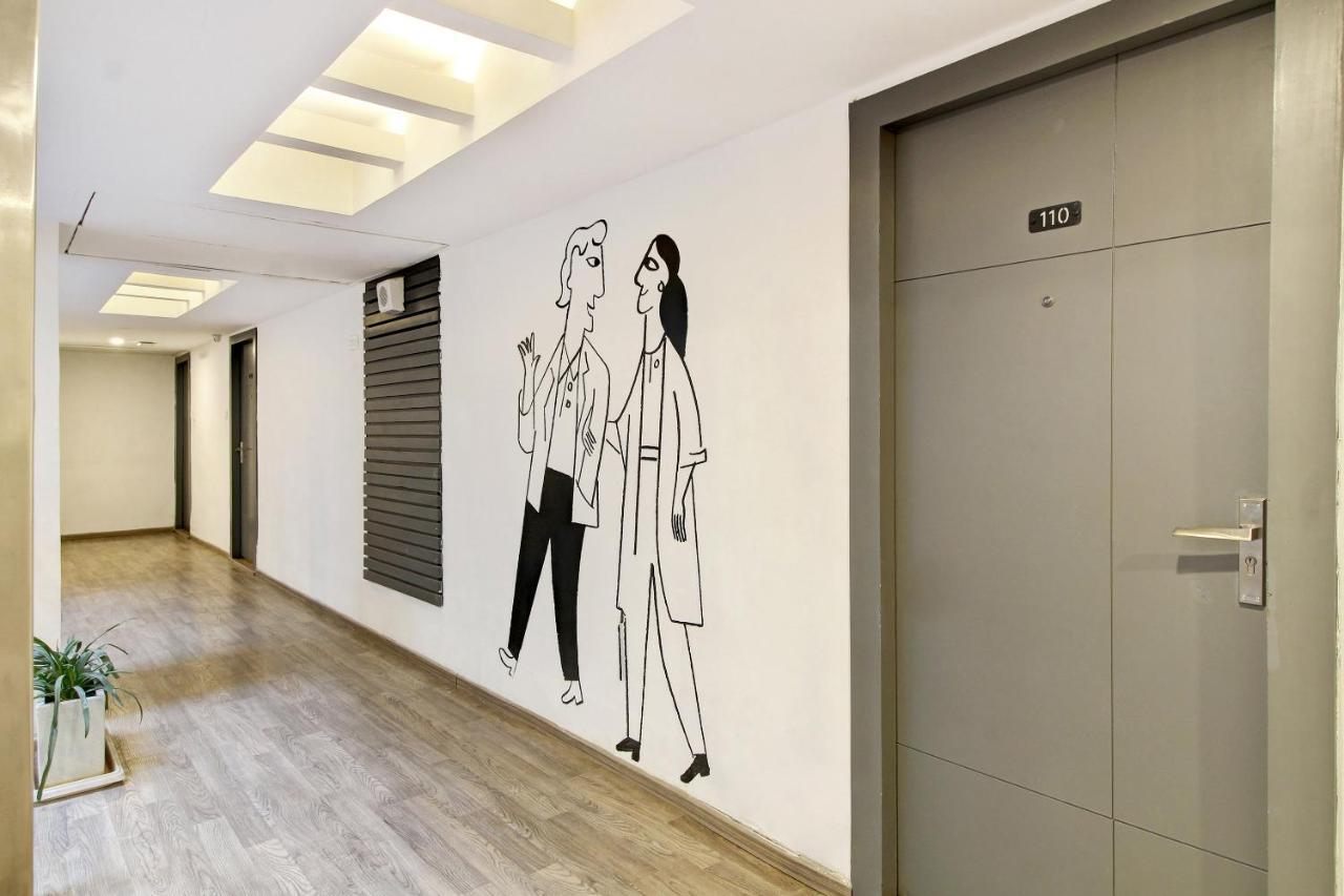 Oyo Townhouse 9 Hitech City ไฮเดอราบัด ภายนอก รูปภาพ